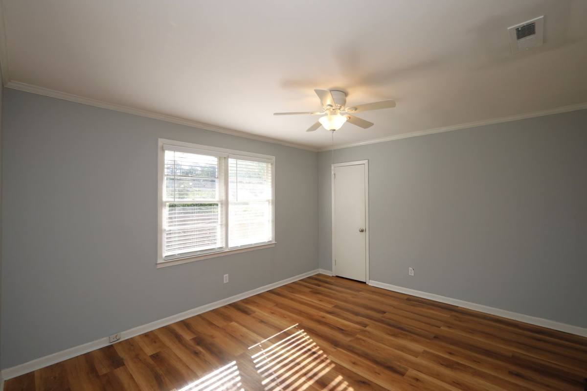 House for rent at 1709 Azalea Dr, Valdosta, GA 31602