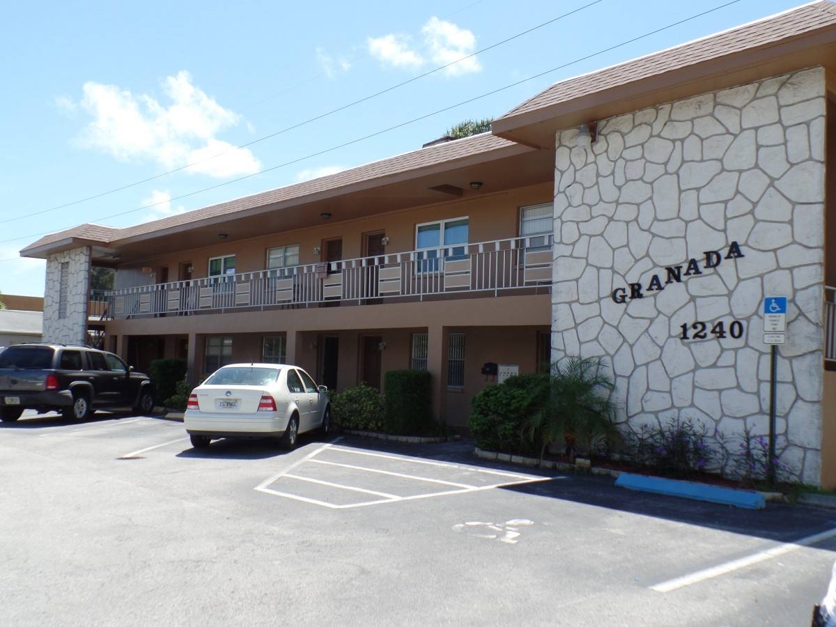 Apartment for rent at 1240 70th St N, Saint Petersburg, FL 33710