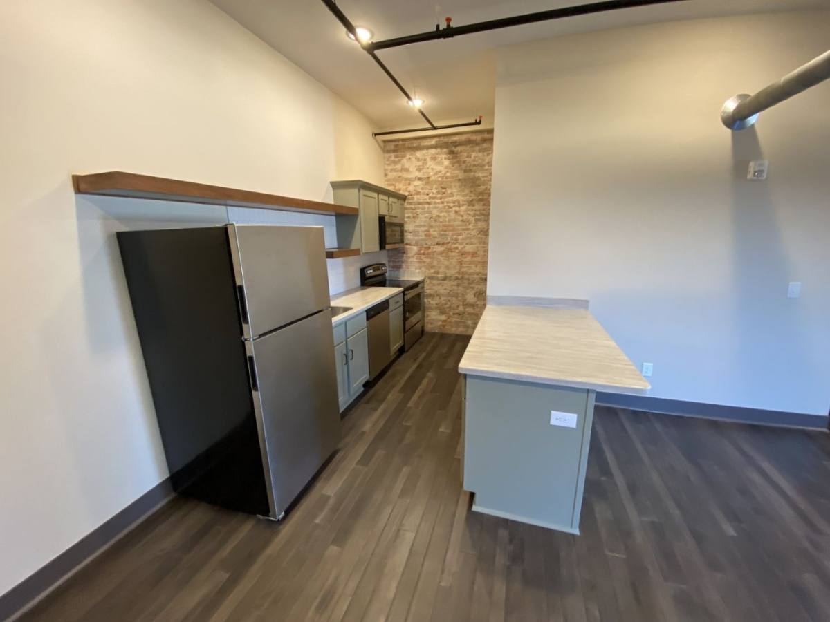 Apartment for rent at 227 Broadway, Paducah, KY 42001