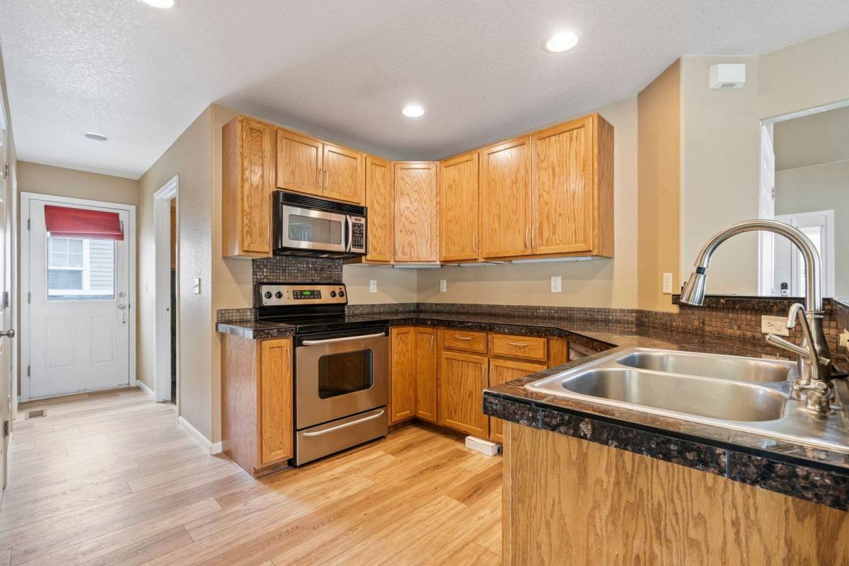 House for rent at 1068 Canal Dr, Windsor, CO 80550