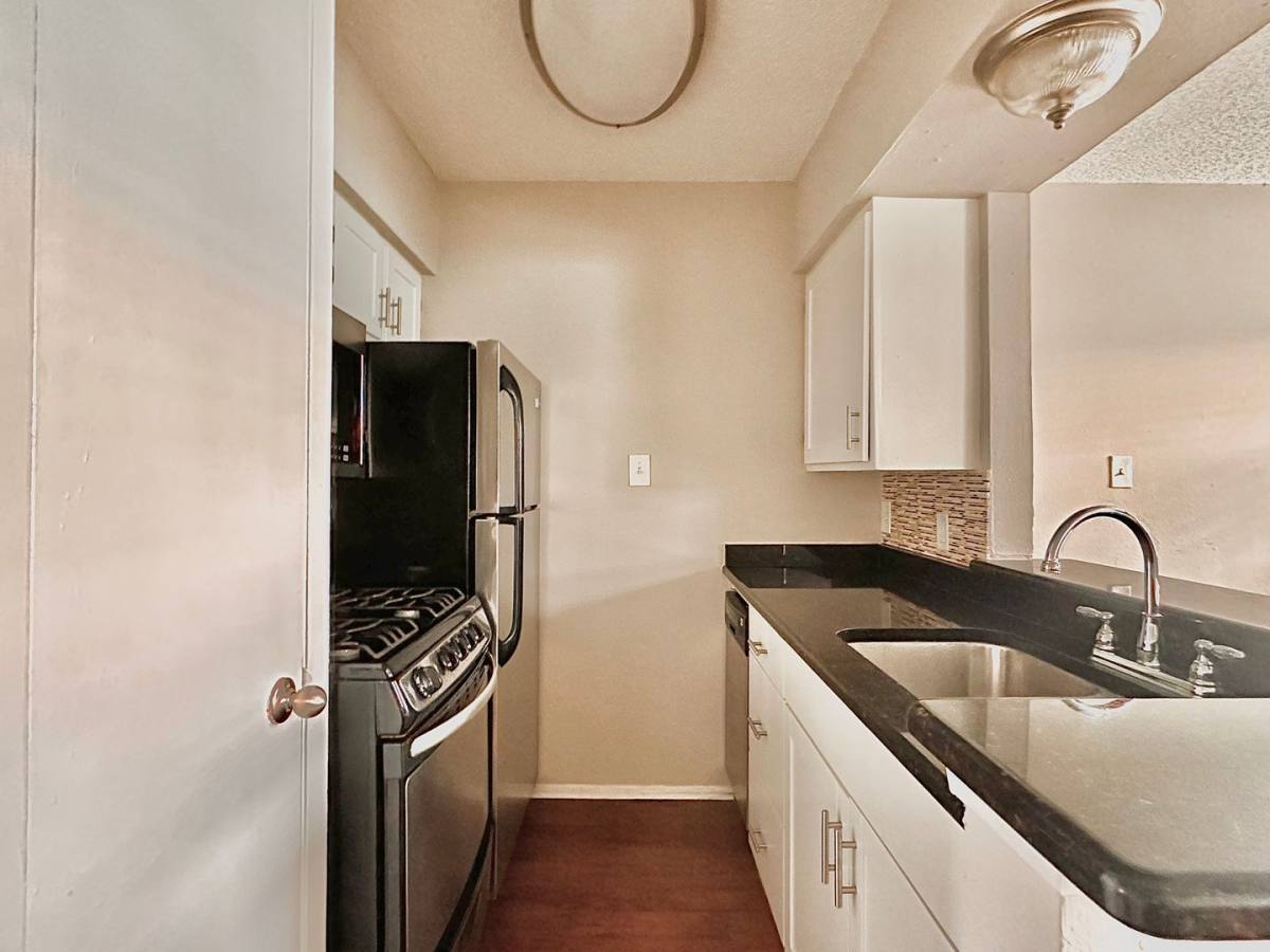 Apartment for rent at 2401 Manor Rd, Austin, TX 78722
