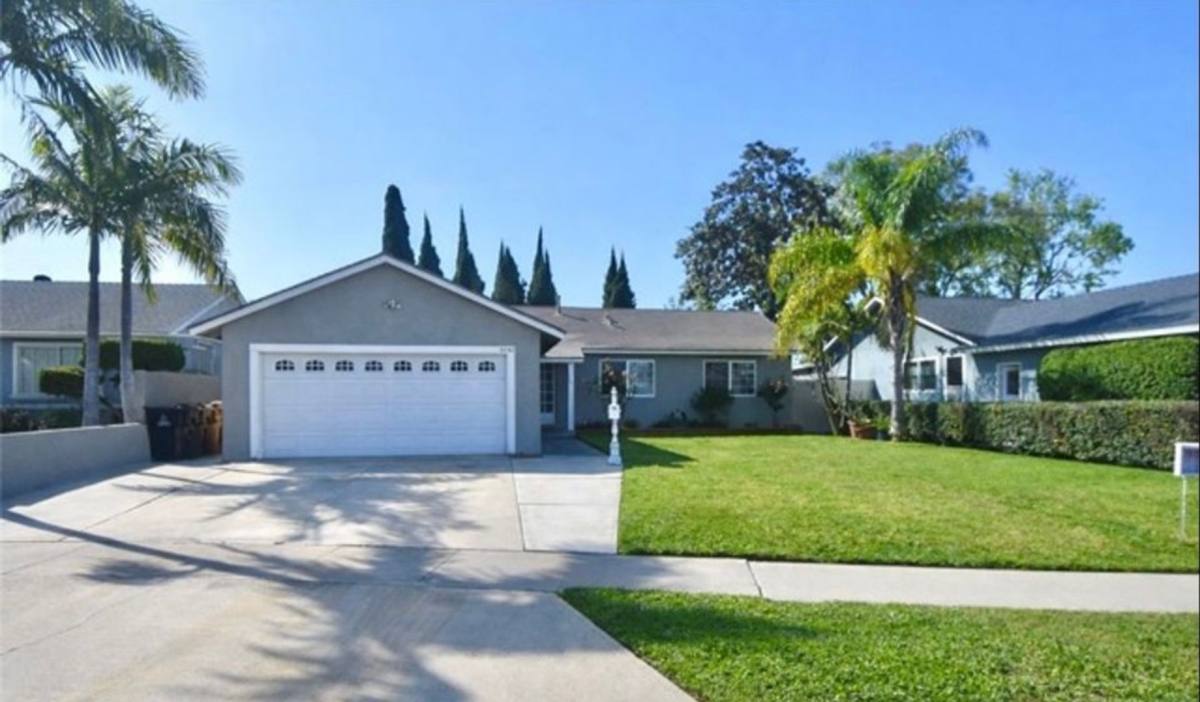 Apartment for rent at 8842 Enloe Ave, Garden Grove, CA 92844