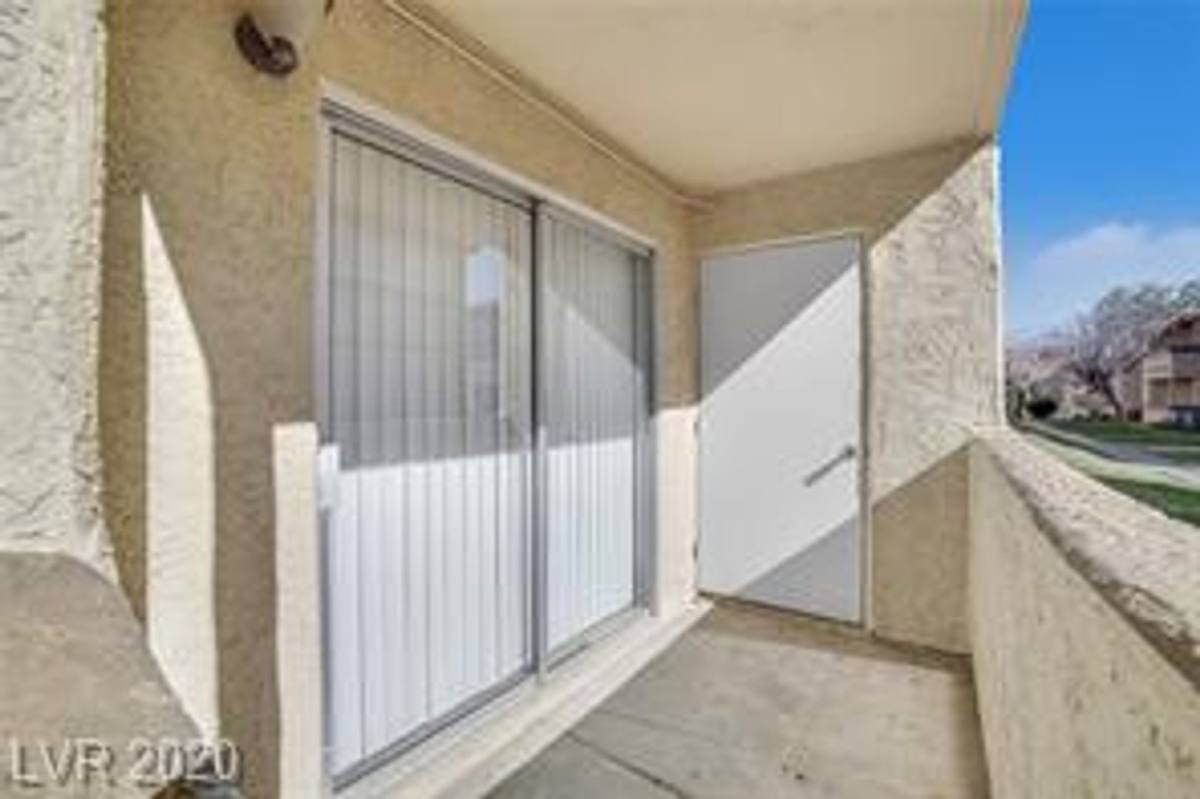 Apartment for rent at 7300 Pirates Cove Rd, Las Vegas, NV 89145