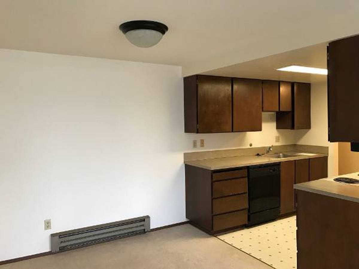 Apartment for rent at 2710 W Manor Place, Seattle, WA 98199