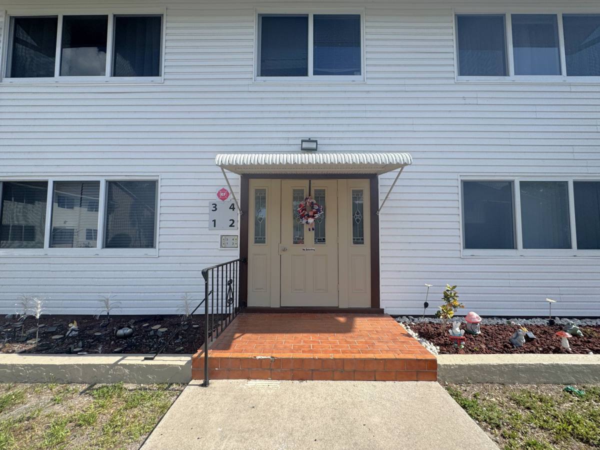 Condo for rent at 22481 Westchester Blvd, Port Charlotte, FL 33952