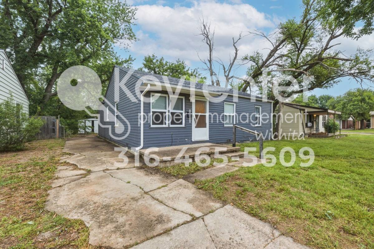 House for rent at 2060 S Euclid St, Wichita, KS 67213