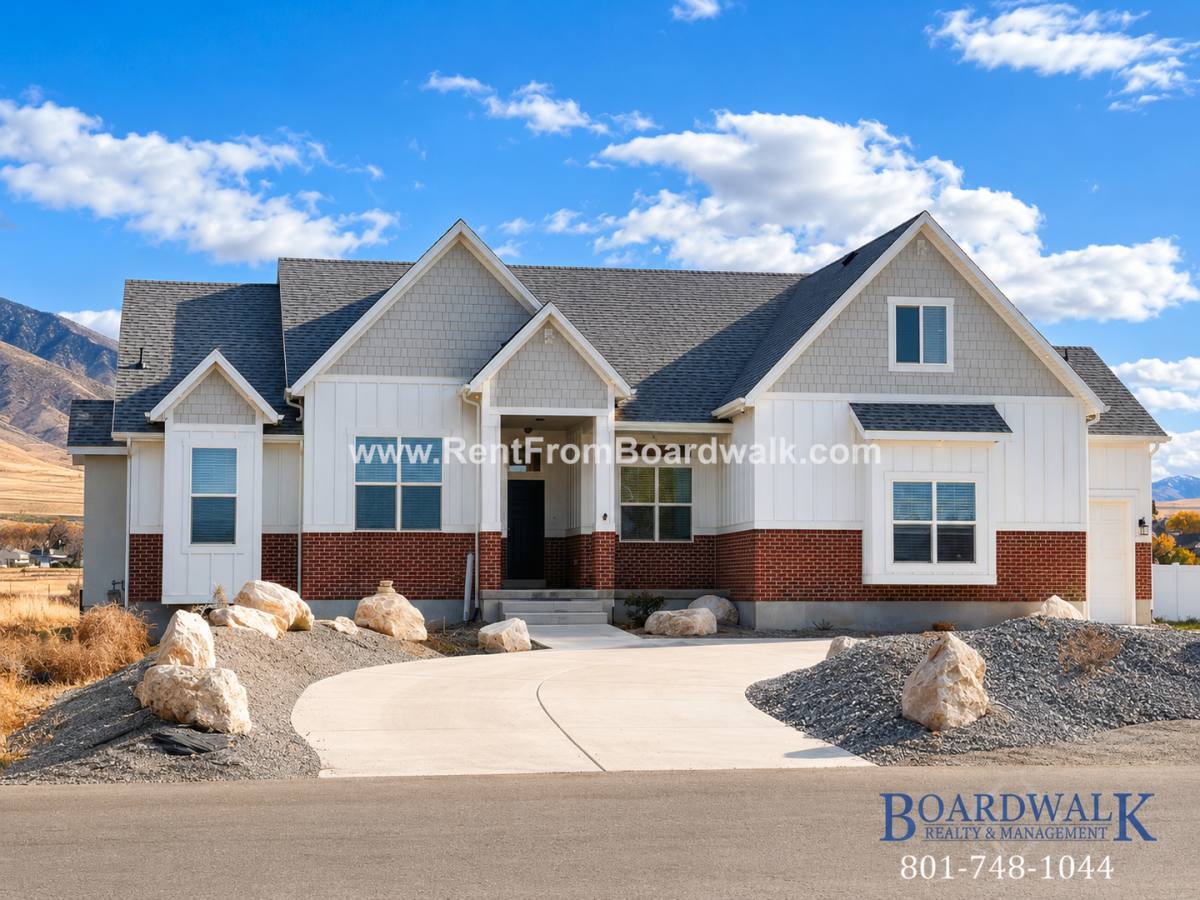 Apartment for rent at 7778 Center St, Tooele, UT 84074