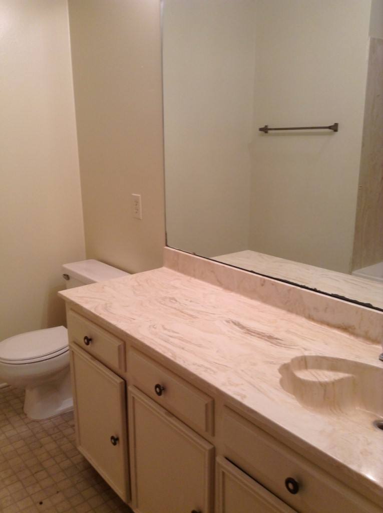 Apartment for rent at 8262 Governor Dr, Baton Rouge, LA 70820