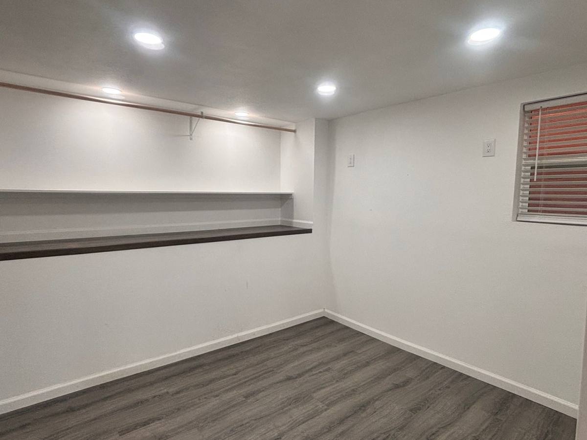 Townhouse for rent at 428 Winslow St, Crockett, CA 94525