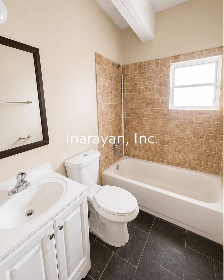 Apartment for rent at 1045 W Washington St, Orlando, FL 32805