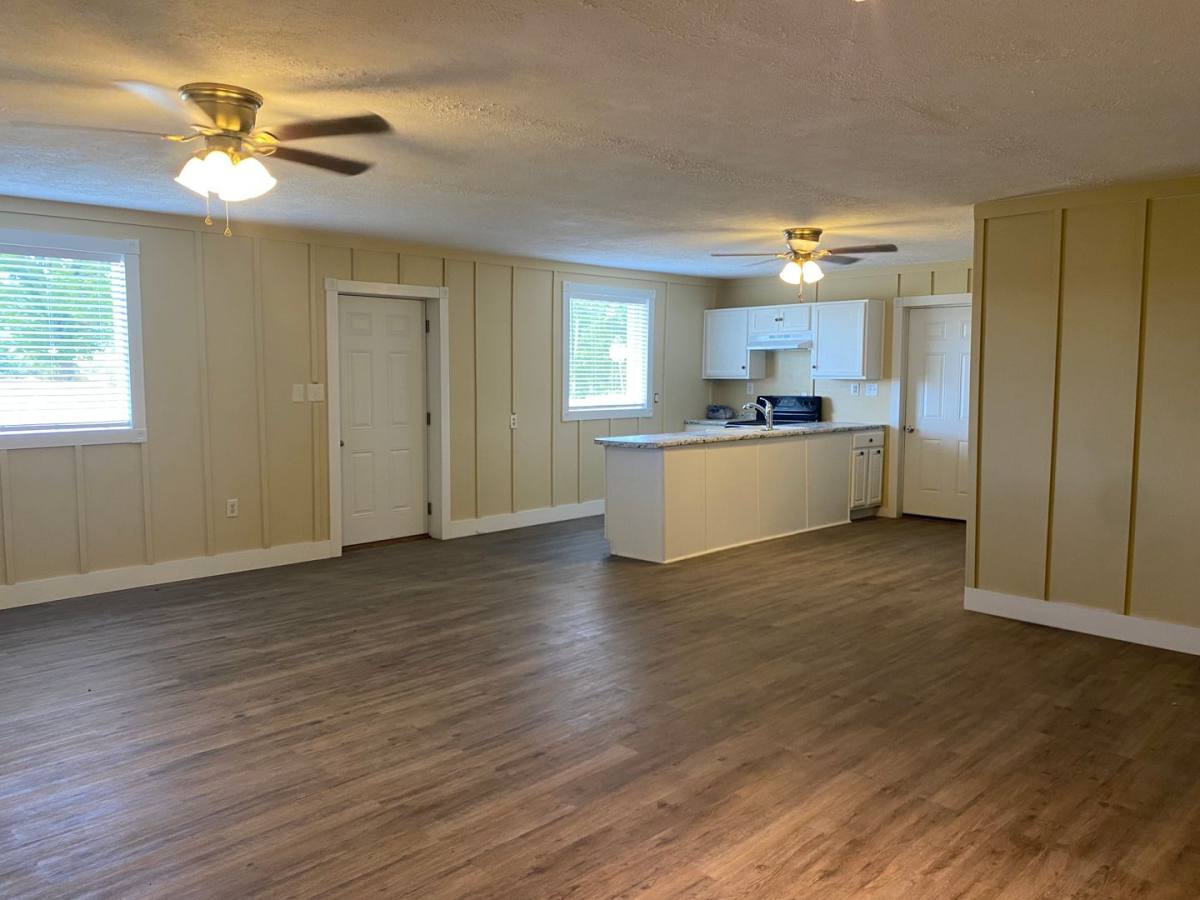 House for rent at 1502 Old State Highway 70 S, Rogersville, TN 37857