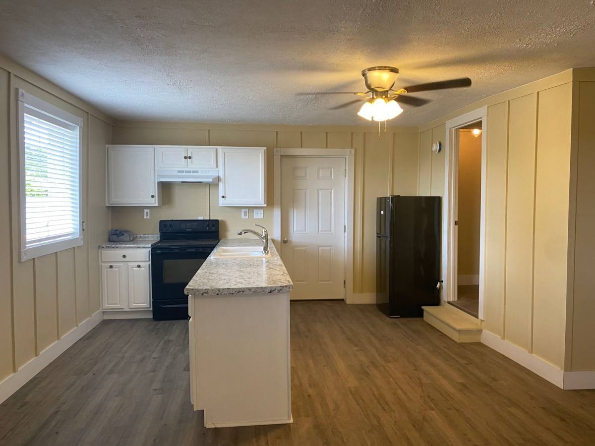 House for rent at 1502 Old State Highway 70 S, Rogersville, TN 37857
