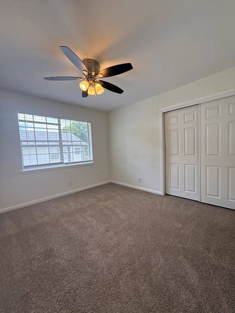 Apartment for rent at 2721 White Oak Dr, Decatur, GA 30032