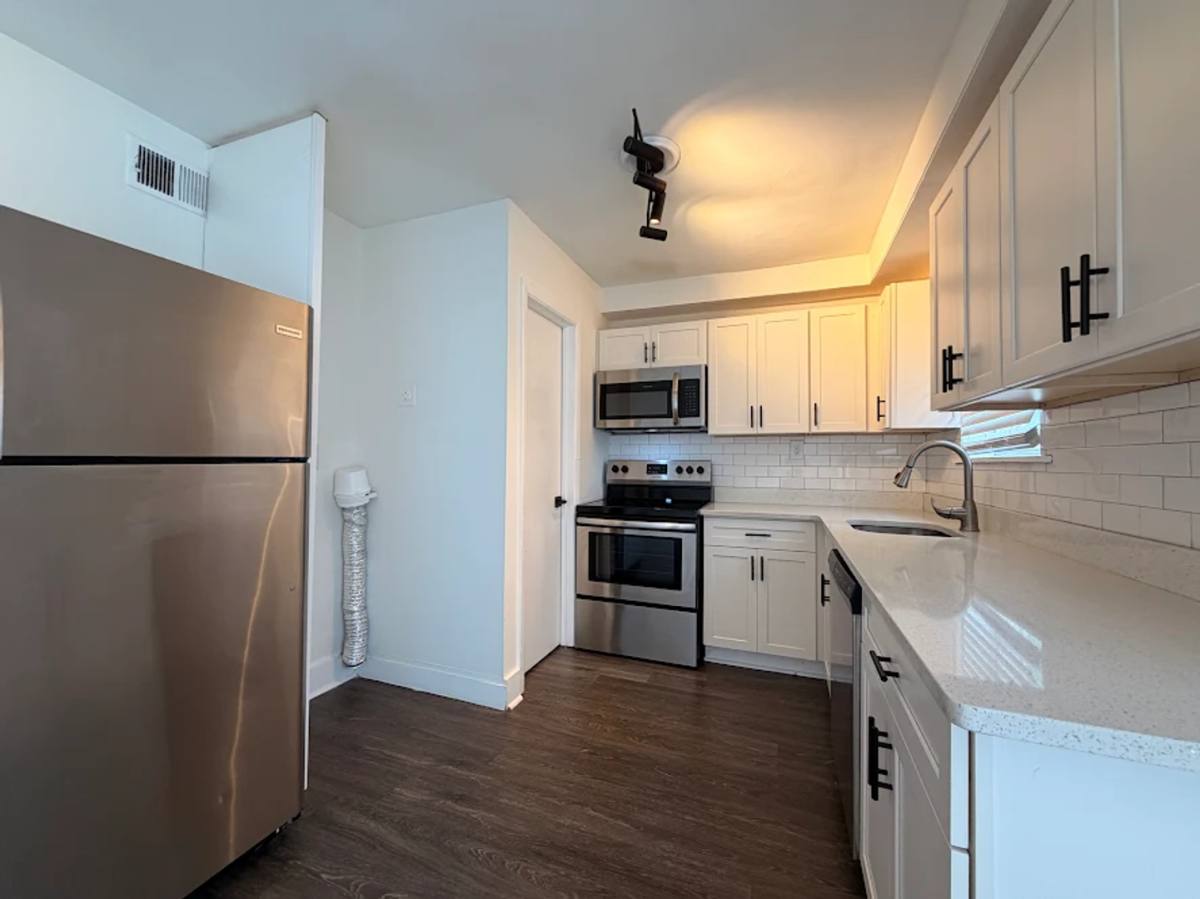 Apartment for rent at 2721 White Oak Dr, Decatur, GA 30032