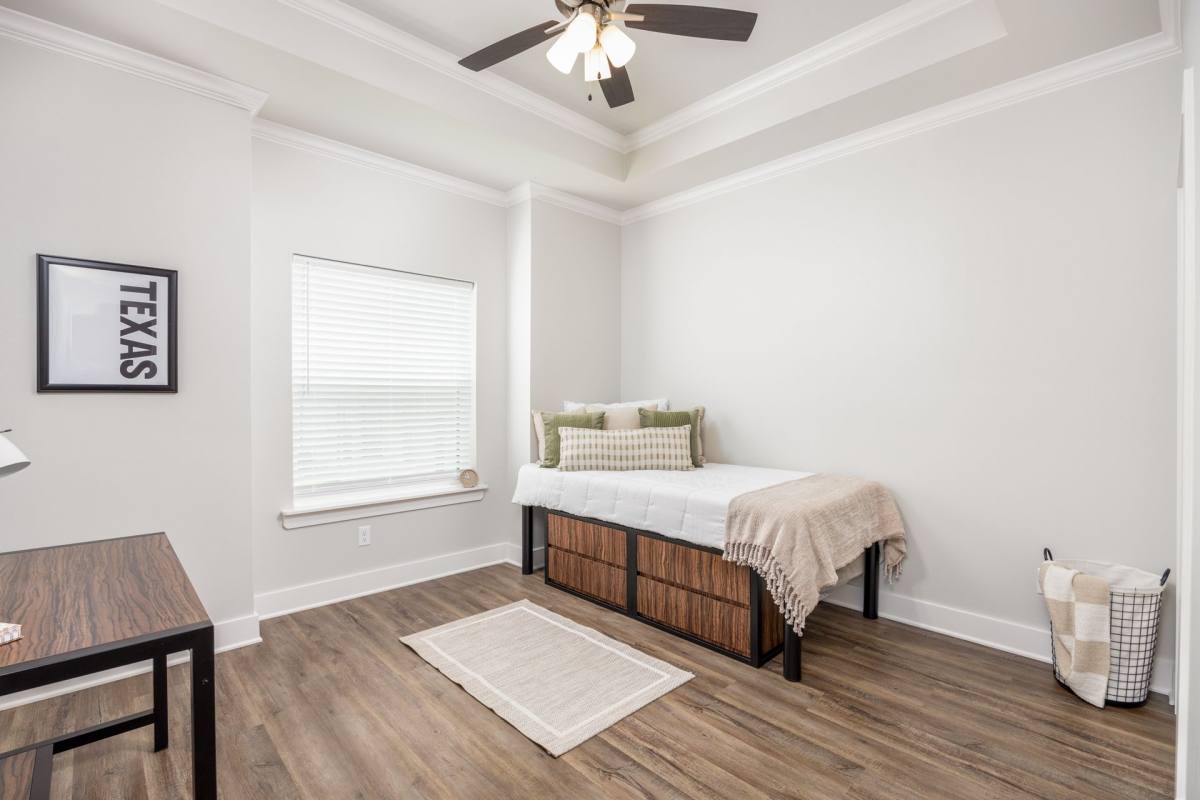 Townhouse for rent at 2151 E Grande Blvd, Tyler, TX 75703