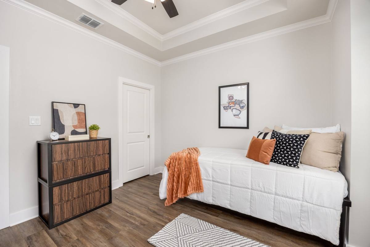 Townhouse for rent at 2151 E Grande Blvd, Tyler, TX 75703
