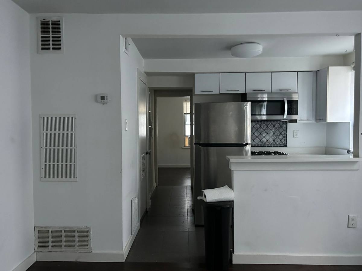 Apartment for rent at 1428 W Master St, Philadelphia, PA 19121