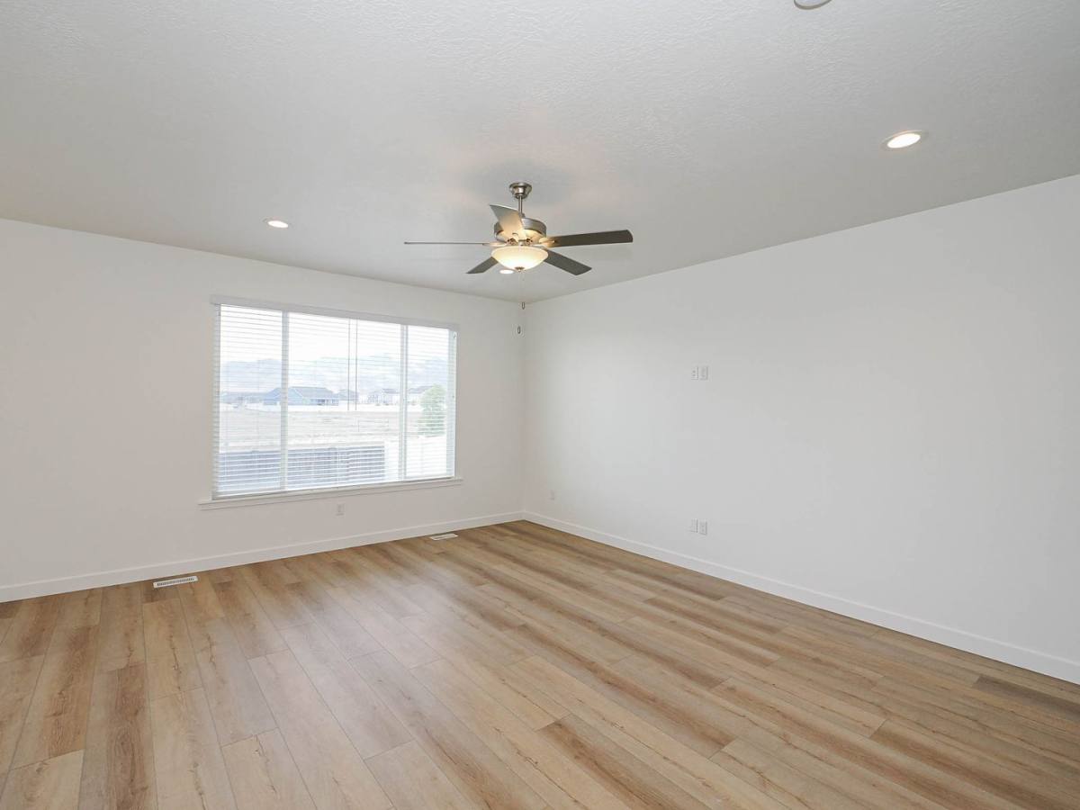 House for rent at 3593 N Sparrow Lane, Eagle Mountain, UT 84005