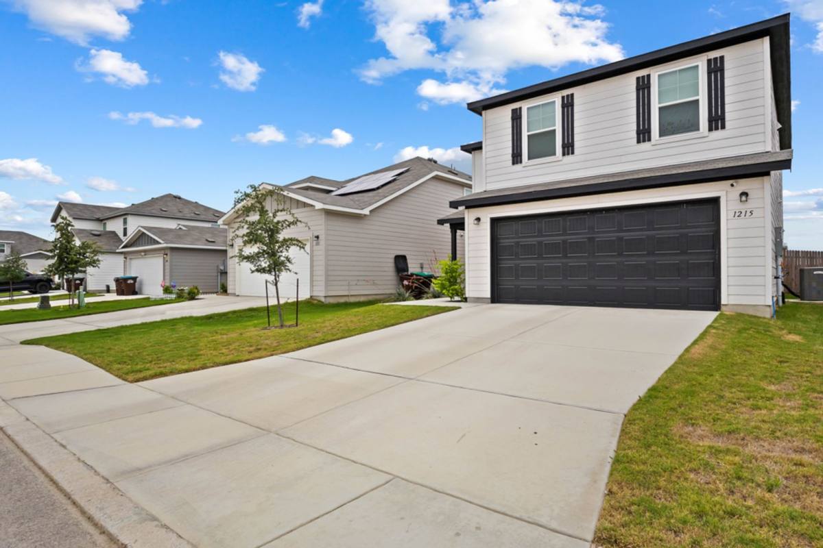 Condo for rent at 1215 Vallarta Centro, Converse, TX 78109