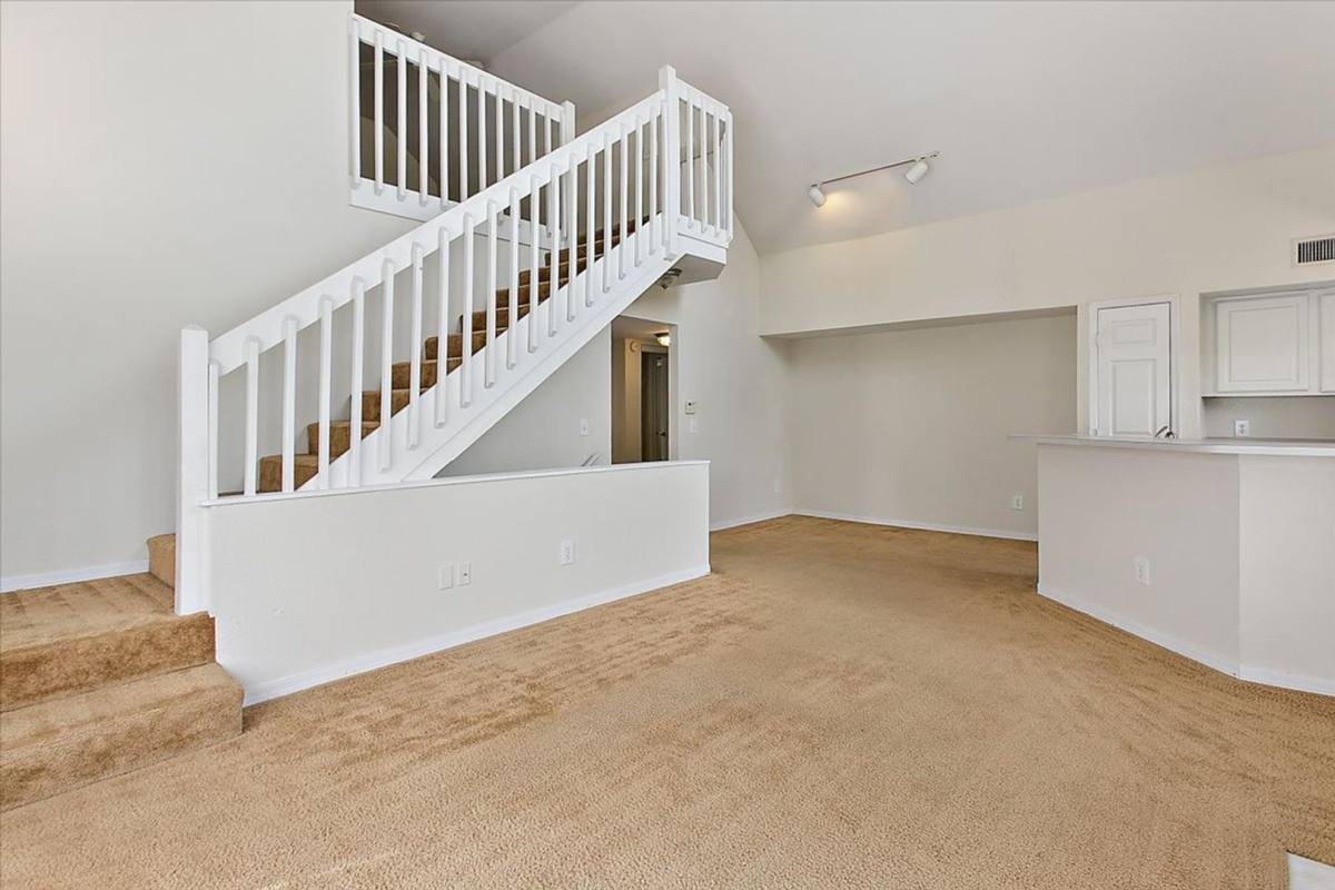 Condo for rent at 13703 Richmond Park Dr N, Jacksonville, FL 32224