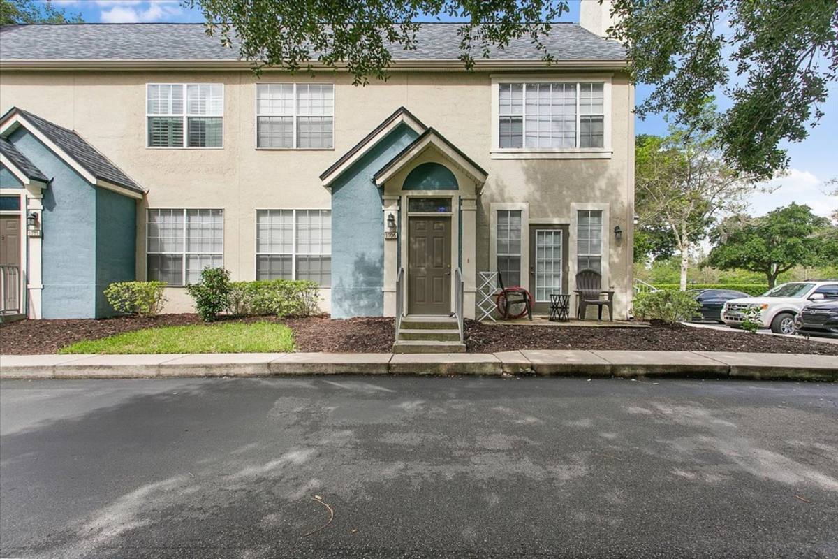 Condo for rent at 13703 Richmond Park Dr N, Jacksonville, FL 32224