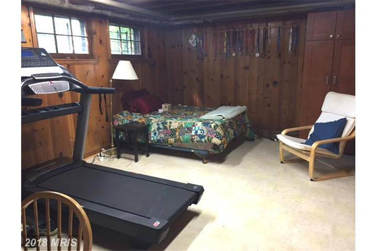 House for rent at 9803 Forest Grove Dr, Silver Spring, MD 20902
