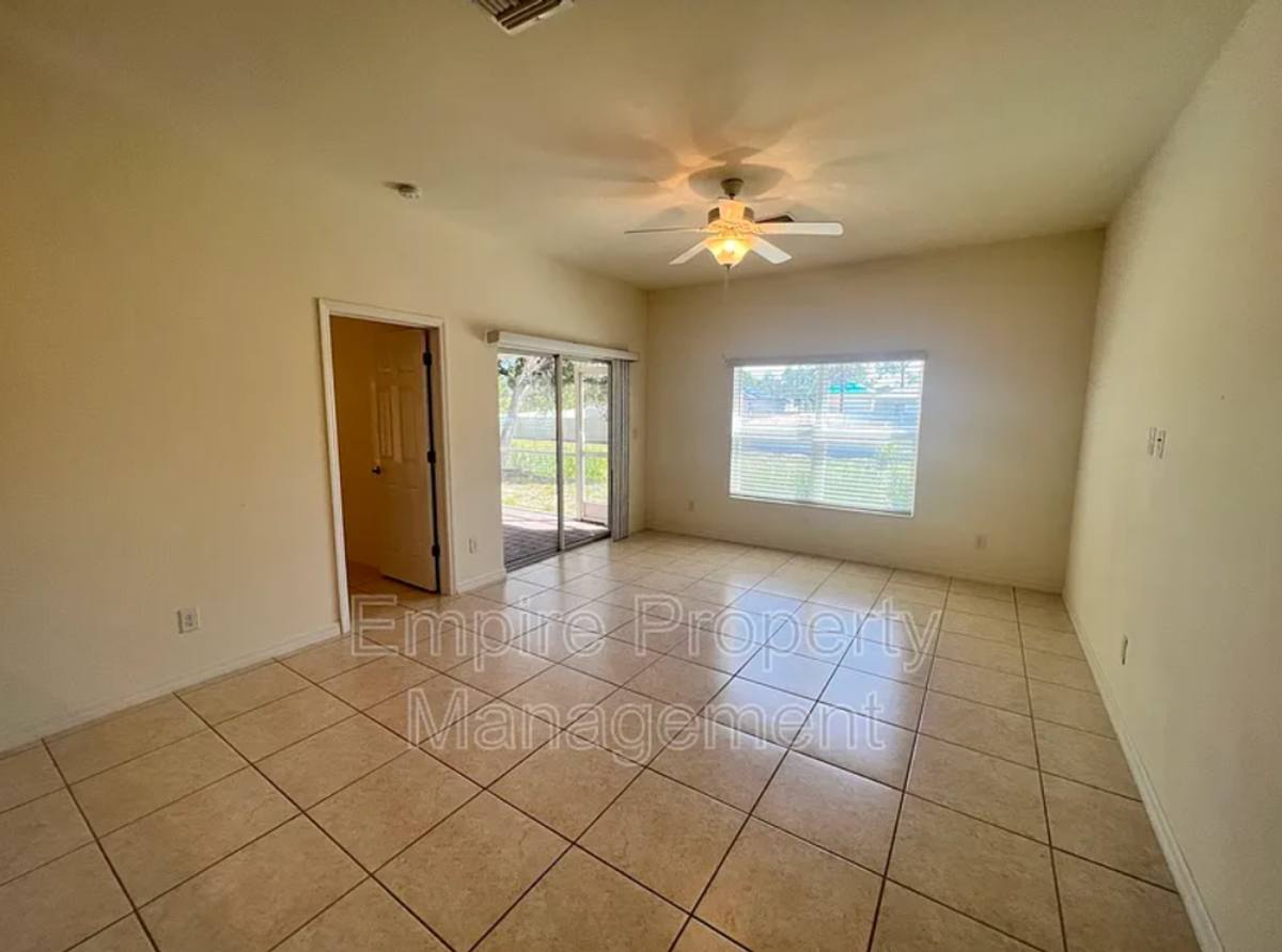 House for rent at 2827 Algardi Lane, North Port, FL 34286