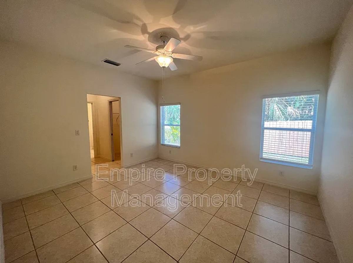 House for rent at 2827 Algardi Lane, North Port, FL 34286
