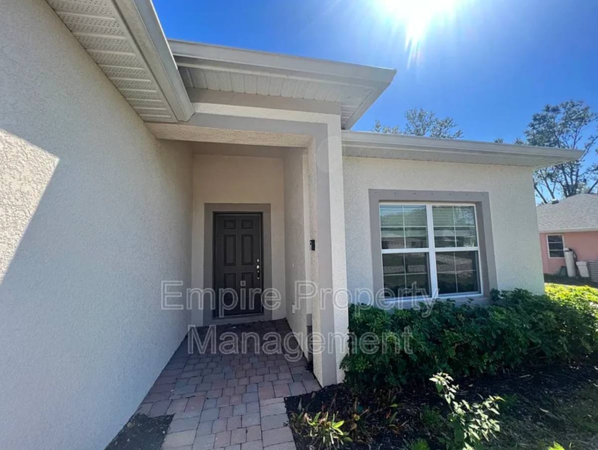 House for rent at 2827 Algardi Lane, North Port, FL 34286