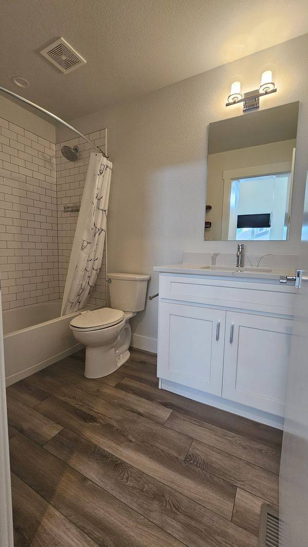 Townhouse for rent at 5875 E 13th Ave, Denver, CO 80220