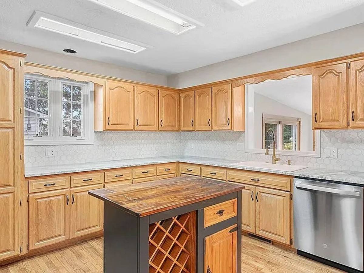 House for rent at 362 E State Highway Cc, Nixa, MO 65714