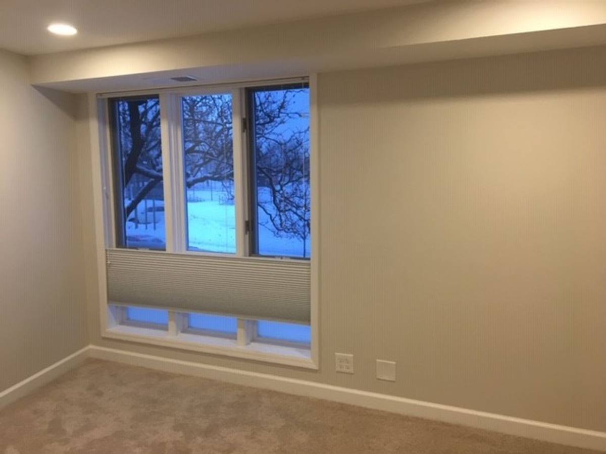 Apartment for rent at 229-235 N NW Highway, Park Ridge, IL 60068