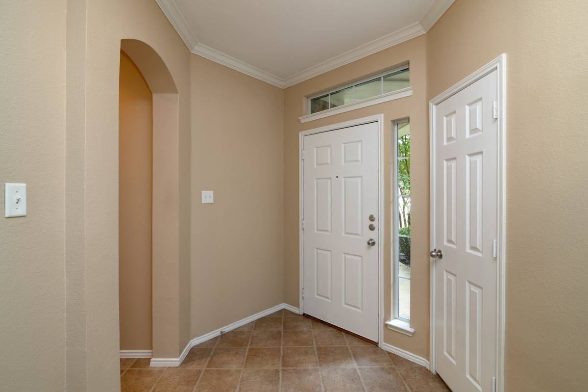 Apartment for rent at 2510 Sedona St, Mansfield, TX 76063