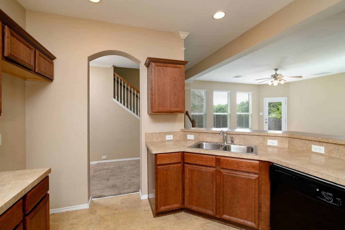 Apartment for rent at 2510 Sedona St, Mansfield, TX 76063