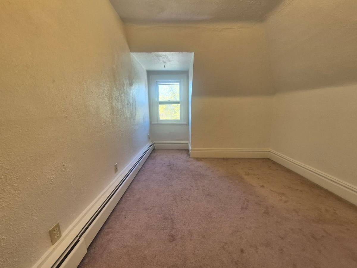 Apartment for rent at 1728 Wightman St, Pittsburgh, PA 15217