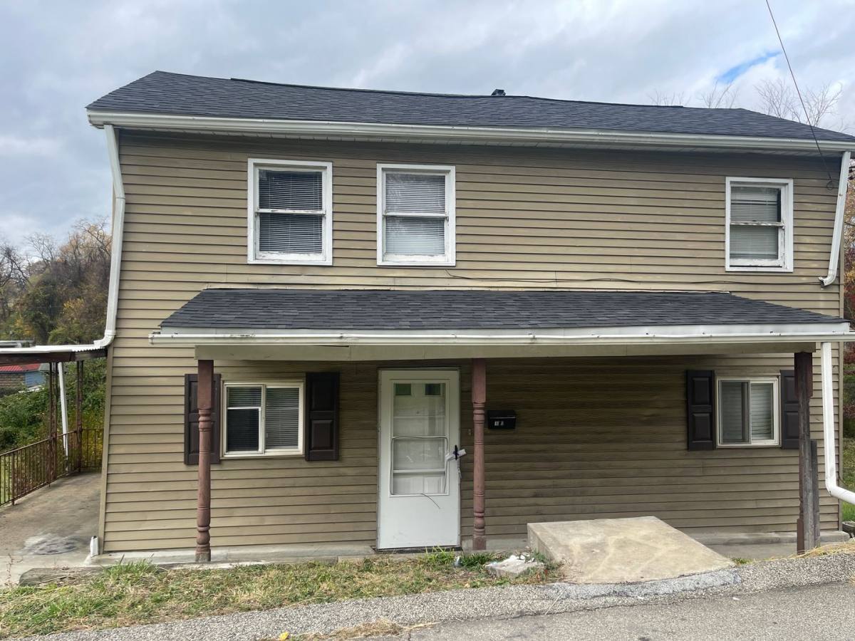 Apartment for rent at 1010 Savey St, Duquesne, PA 15110