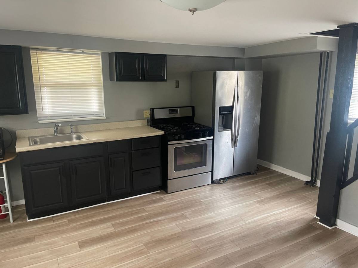 Apartment for rent at 1010 Savey St, Duquesne, PA 15110