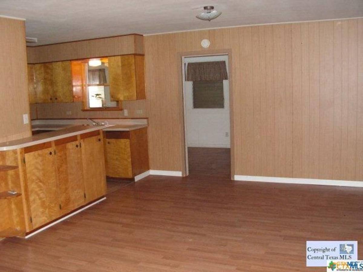 House for rent at 485 Live Falls, Canyon Lake, TX 78133