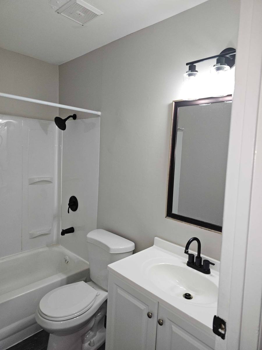Apartment for rent at 200 Bellaire Dr, Lawrenceburg, IN 47025