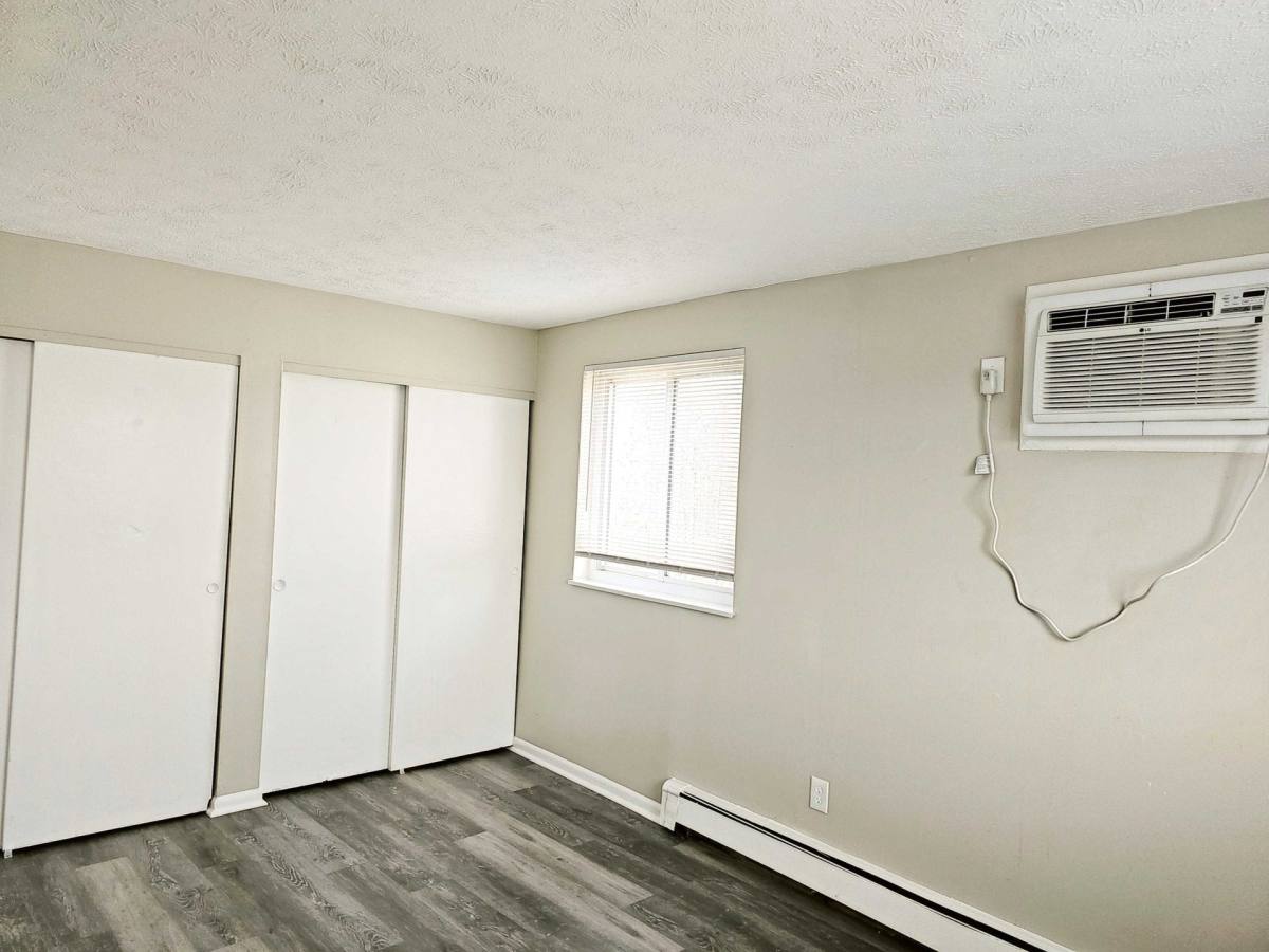 Apartment for rent at 200 Bellaire Dr, Lawrenceburg, IN 47025