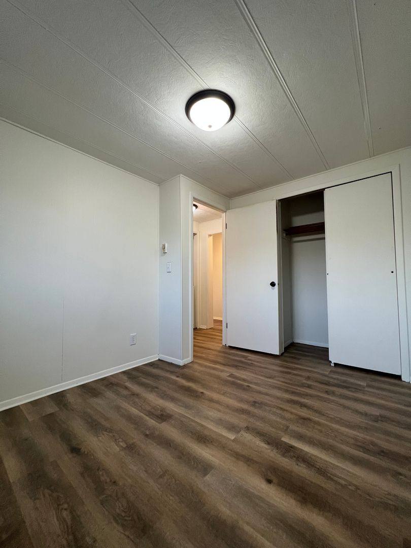 Apartment for rent at 2810 2812 Onalaska Ave, La Crosse, WI 54603