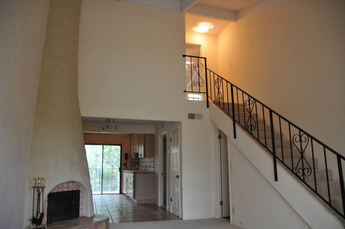 Apartment for rent at 1938 N Jameson, Santa Barbara, CA 93108