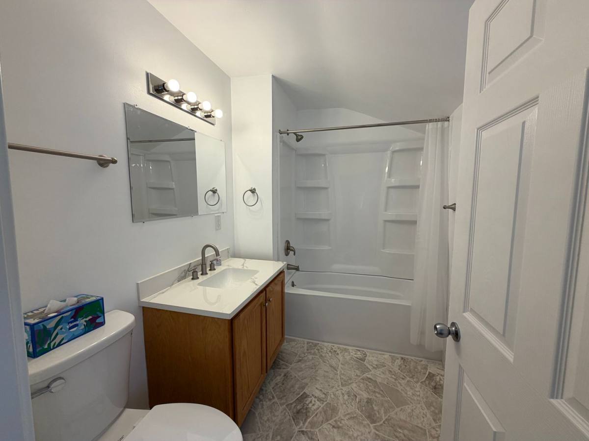 House for rent at 128 Fair St SE, Grand Rapids, MI 49507