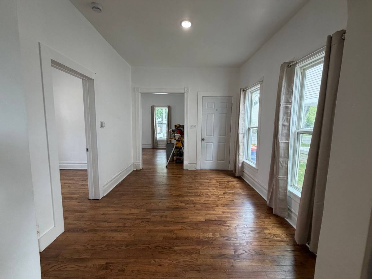 House for rent at 128 Fair St SE, Grand Rapids, MI 49507