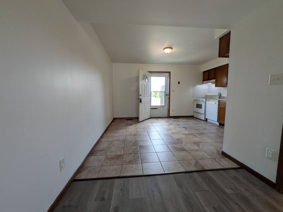 Apartment for rent at 3710 W 73rd Place, Merrillville, IN 46410