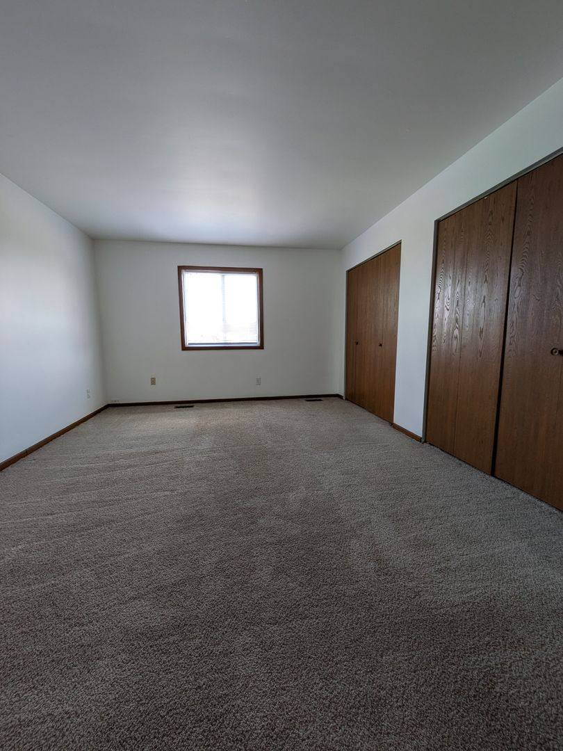 Apartment for rent at 3710 W 73rd Place, Merrillville, IN 46410