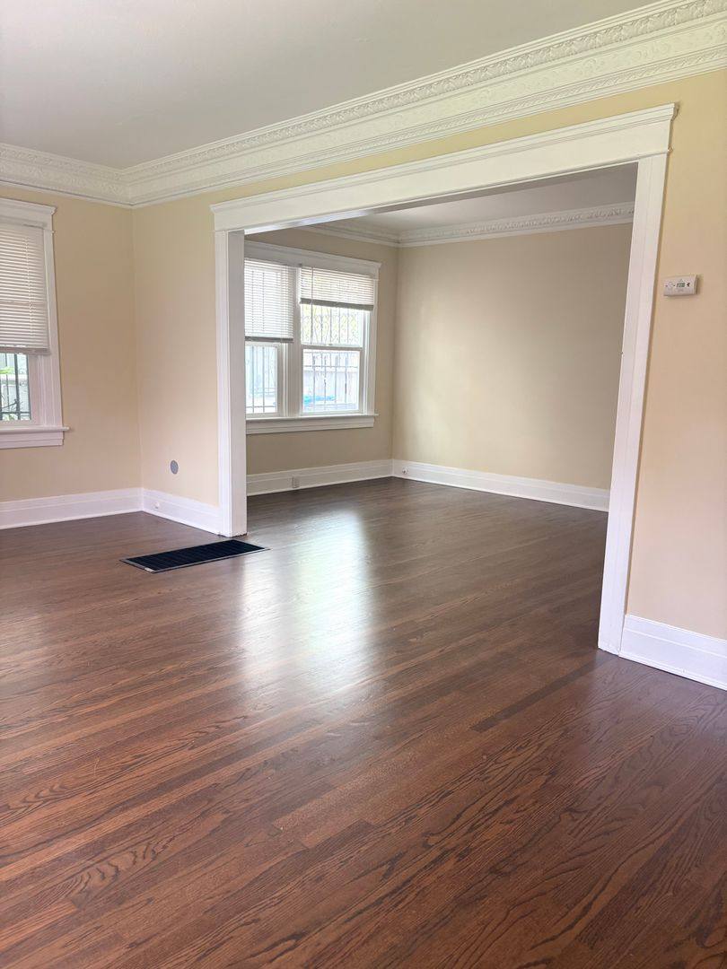 Apartment for rent at 1616 - 1628 1 2 No Vista St, Los Angeles, CA 90046
