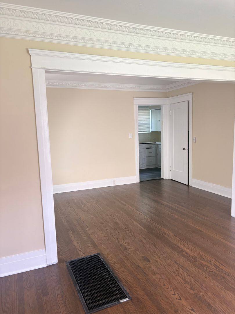 Apartment for rent at 1616 - 1628 1 2 No Vista St, Los Angeles, CA 90046