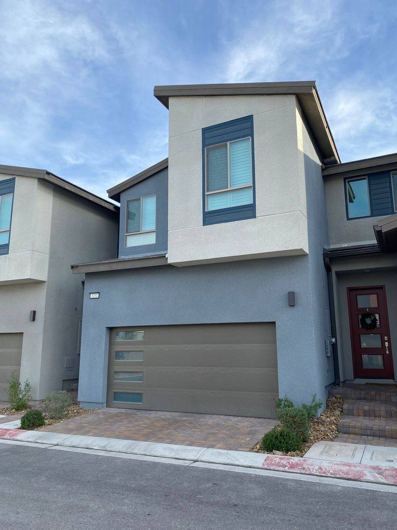 Townhouse for rent at 3211 Centano Ave, Henderson, NV 89044