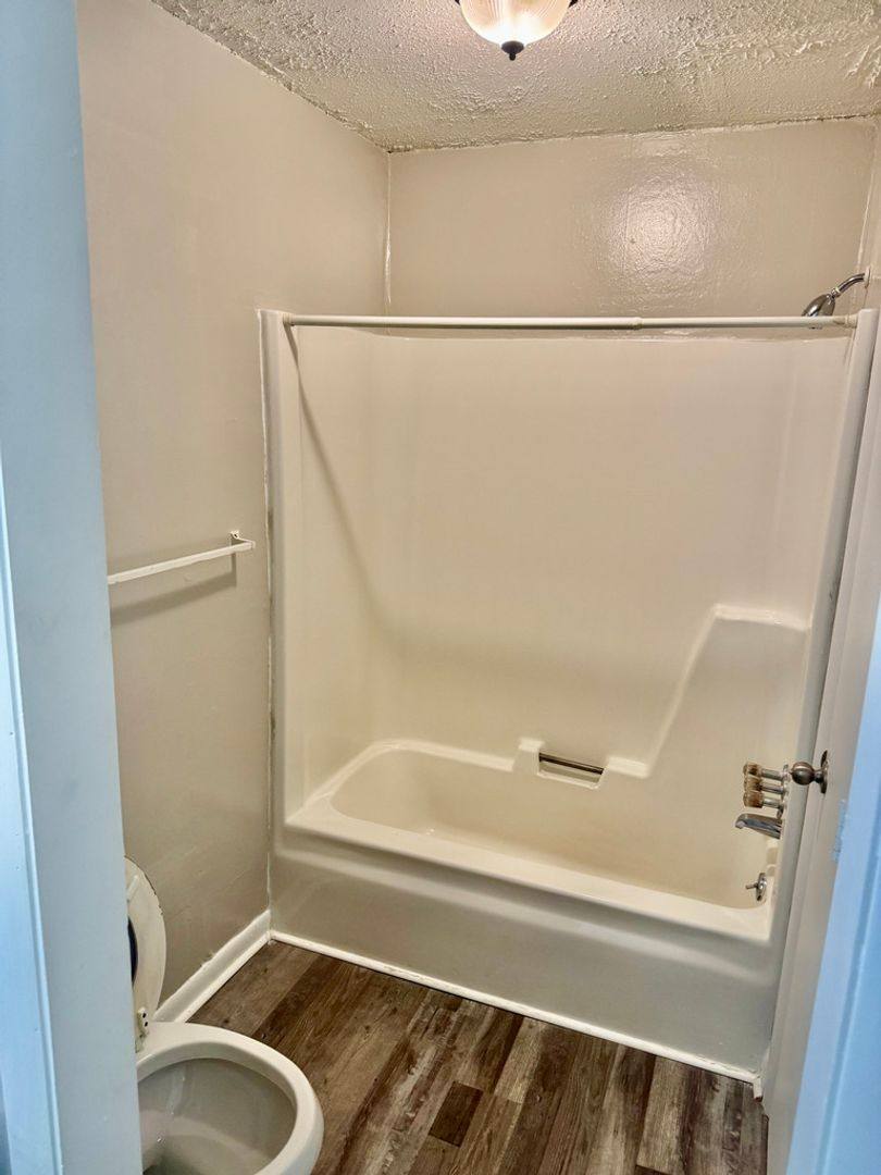 Apartment for rent at 185 Ester Lane, Manchester, TN 37355